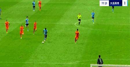 包含岭北山猫队小胜辽东雄鲨队,网球公开赛上演裁判判罚引热议!高压逼抢成功的词条