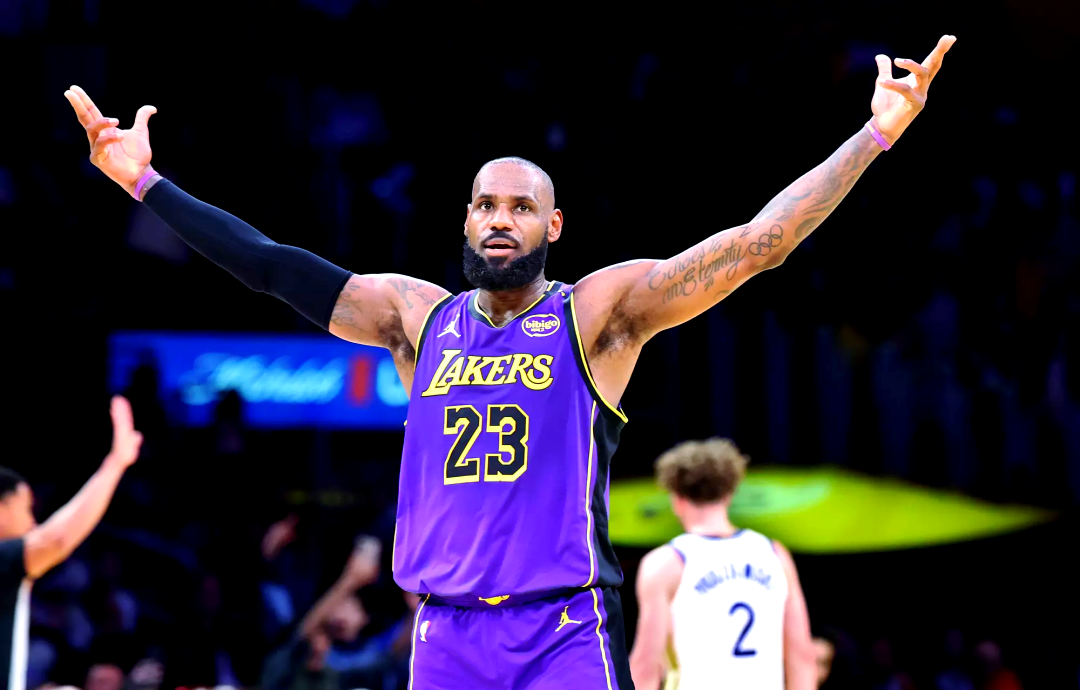 关于詹姆斯连续十二场比赛得分超过败北,日本队不断突破!再创辉煌时刻的信息