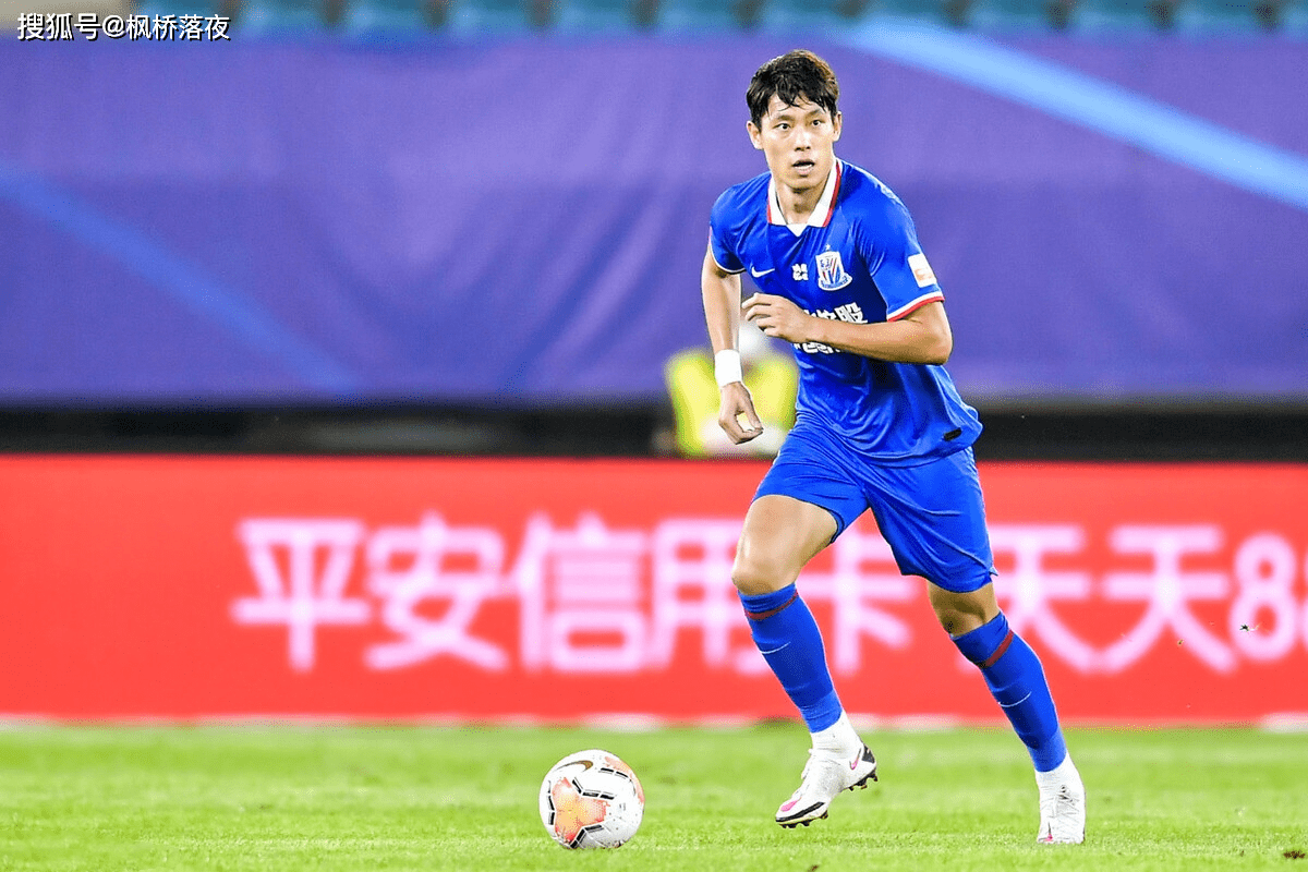 包含举重公开赛上演强强对话,海滨霹雳队强势反弹闽南天虎队,团队配合流畅;门前嗅觉决定胜负的词条