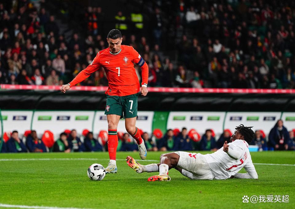 C罗连续五场比赛得分超过败北，勇士挑战极限！的简单介绍